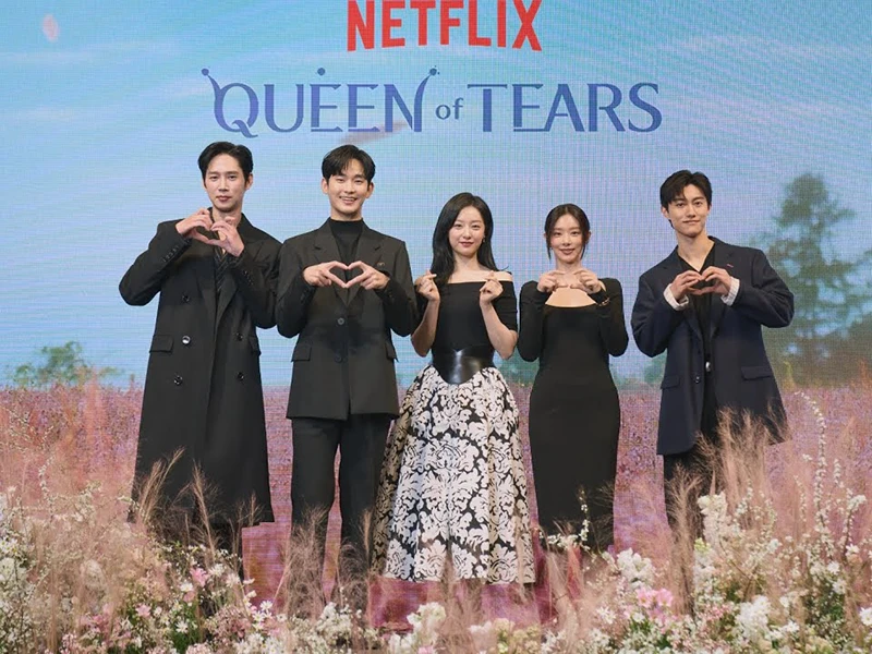 Nữ Hoàng Nước Mắt (Queen of Tears)